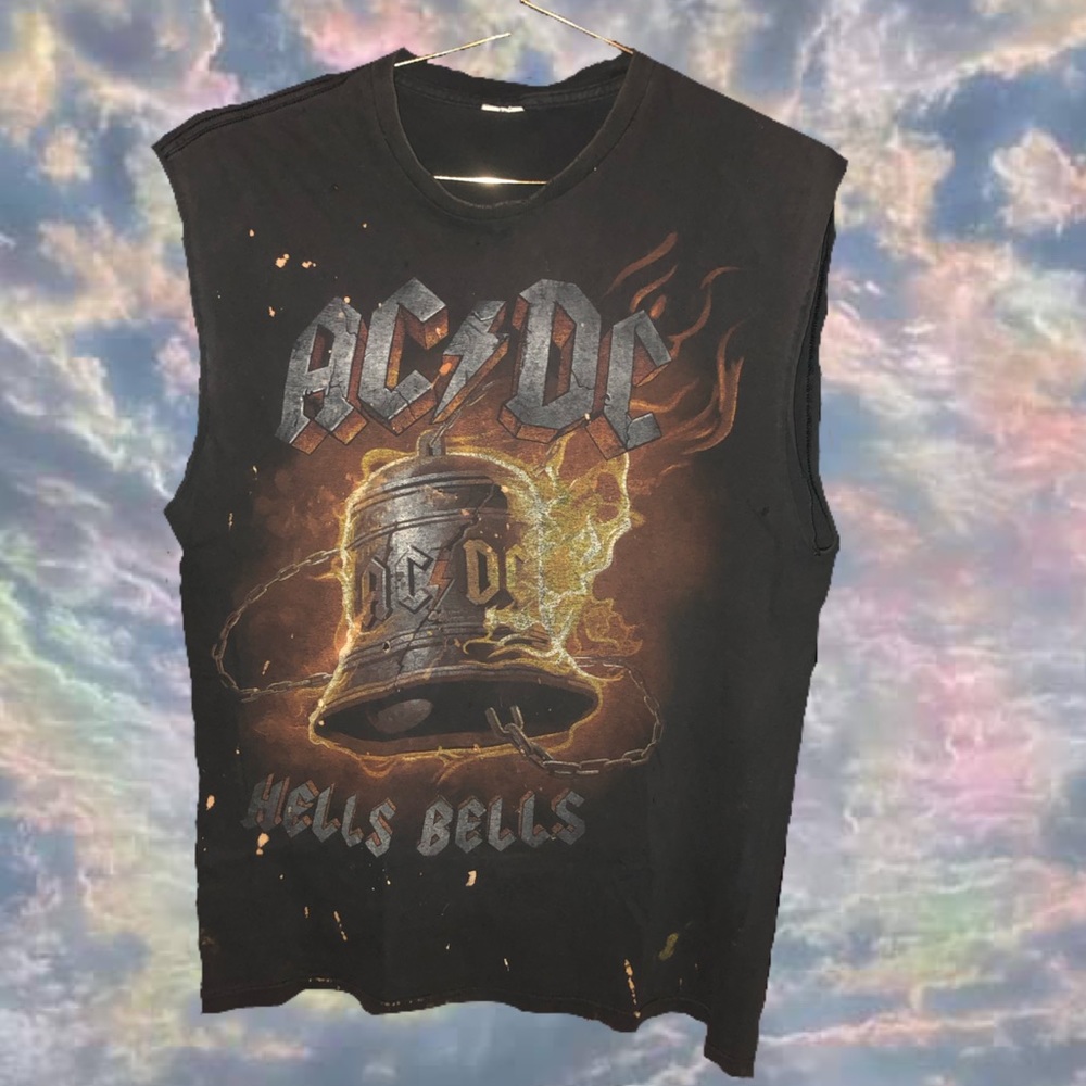 #acdc #hellsbells #muscletank